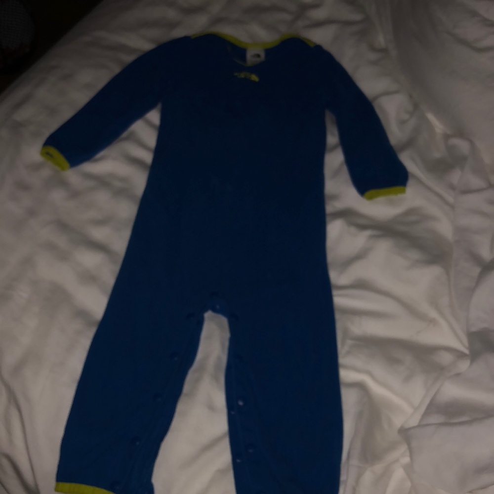 NORTHFACE fleece pajamas 18-24 months